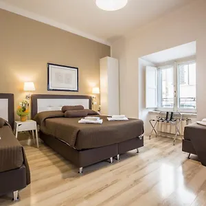 3* Bed and breakfast 900 Liberty
