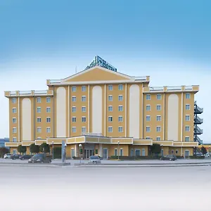 https://piramidi-hotel.hotelinveneto.com