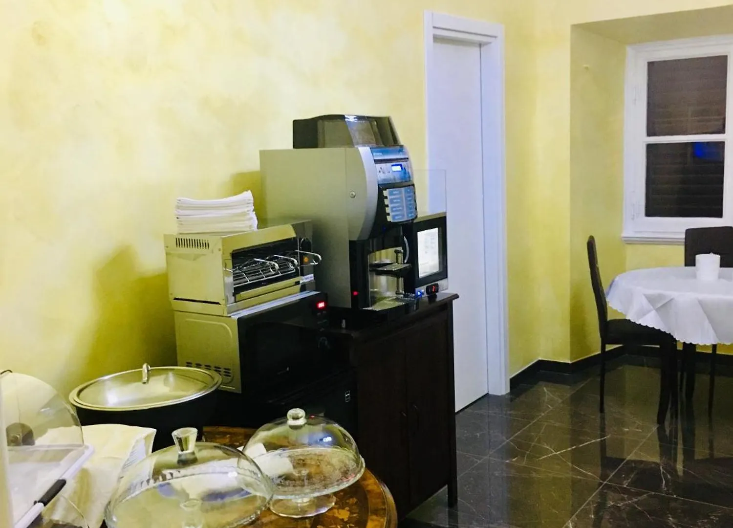 B&B Roma Royal Residence 0*, Rome Italië