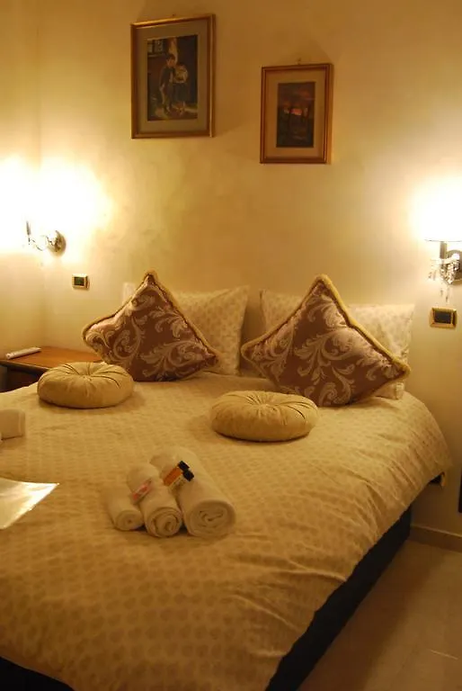 B&B Roma Royal Residence Italy